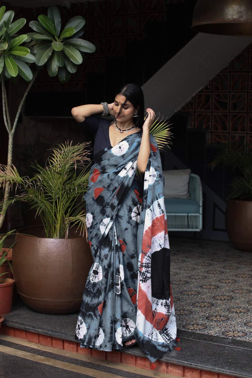 New batik design printed Saree with blouse piece |