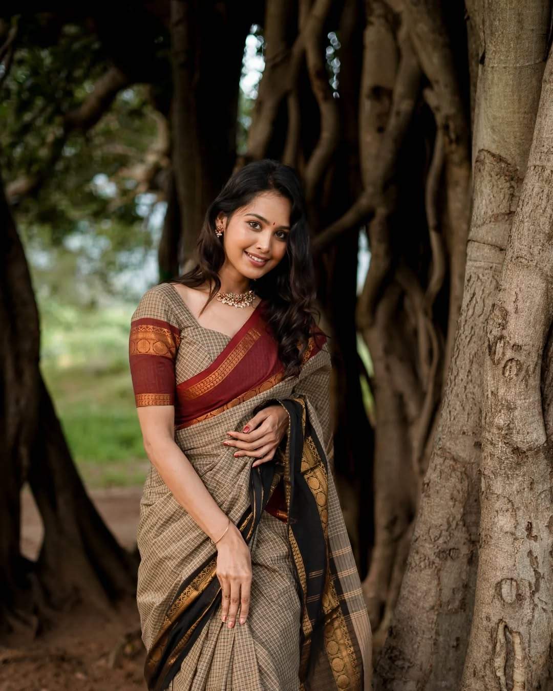 এক্সক্লুসিভ হ্যান্ডলুম পিওর সুতি শাড়ি|।