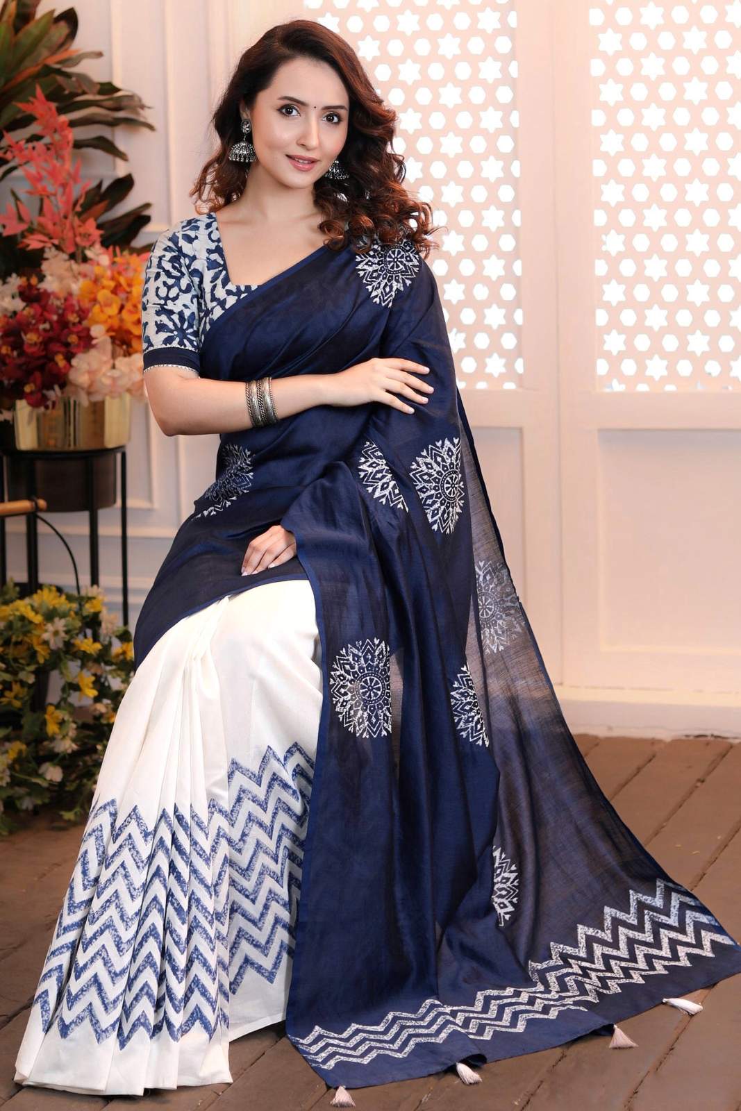 Blue and White Chanderi Silk Digital Print Saree With Unstitched Blouse Piece |
