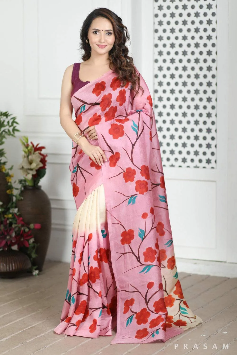 Semi Moslin Silk Digital Print Saree With Unstitched Blouse Piece