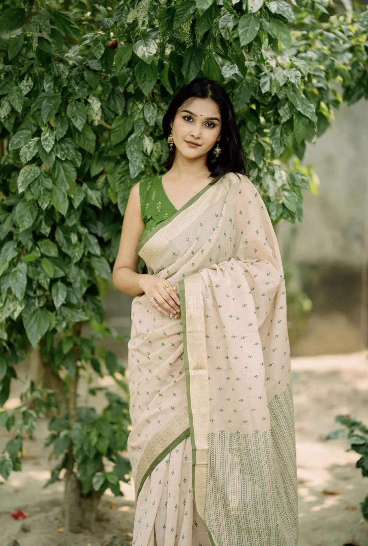 🌿 সবুজলতা — প্রকৃতির স্নিগ্ধতায় এক টুকরো সৌন্দর্য 🌿100% Pure Cotton